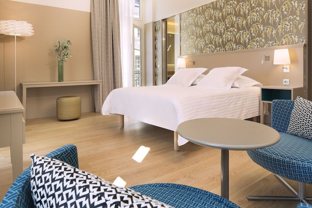 Oceania l'Hôtel de France Nantes 1
