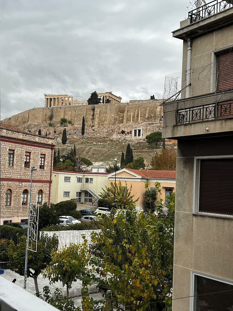 Acropolis Museum Residence 1
