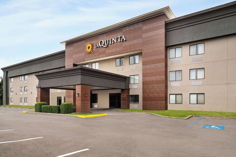 La Quinta Inn Birmingham - Inverness 1