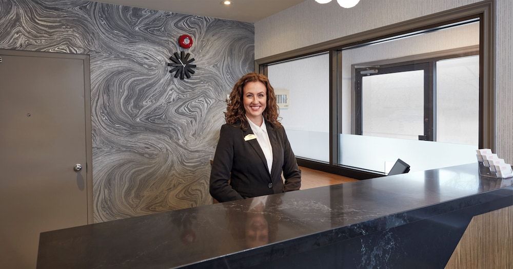 Stay Inn Express Toronto 1