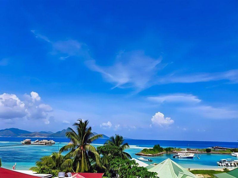La Digue Self-Catering Apartments 1