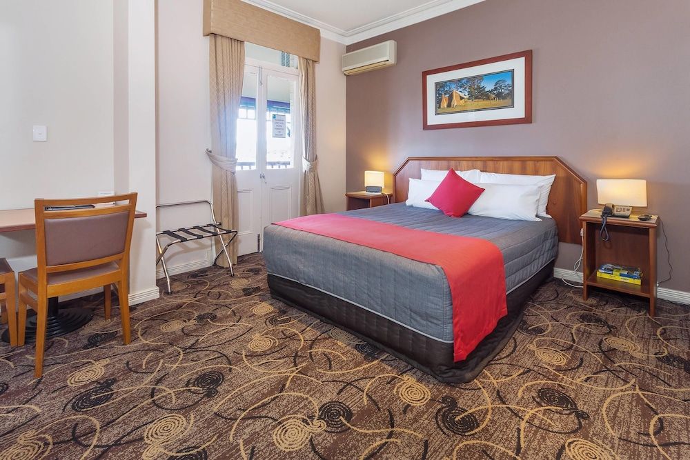 Quality Hotel Bayswater 2