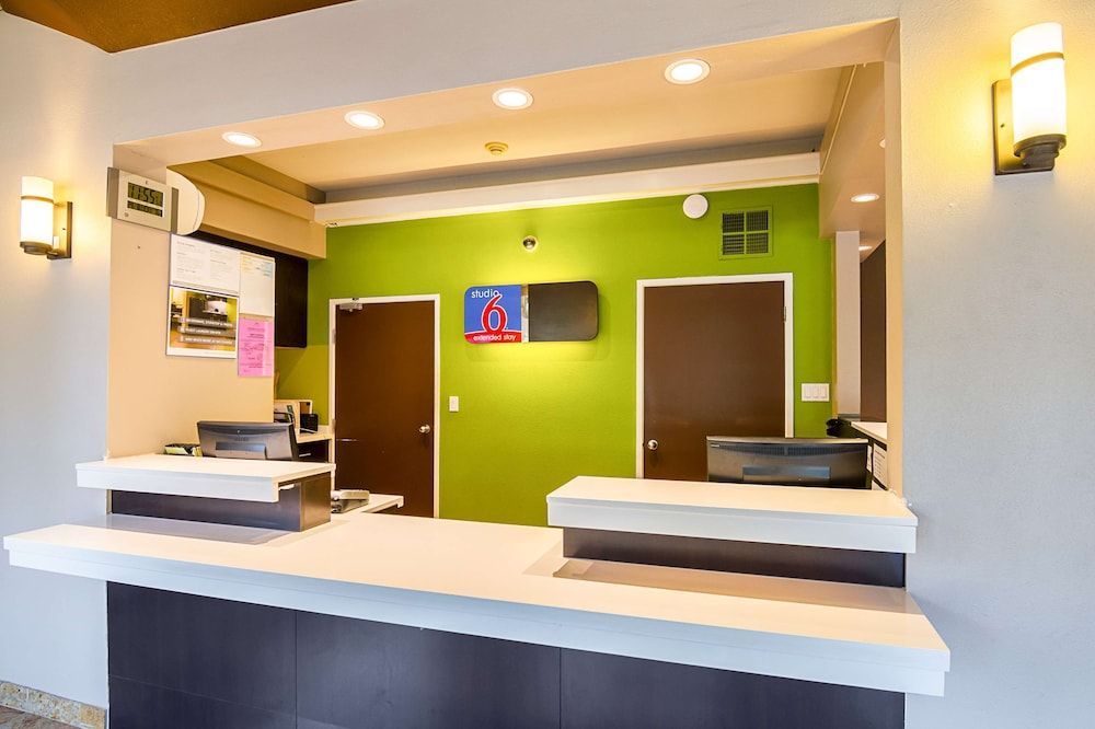 Studio 6-Concord, CA 2