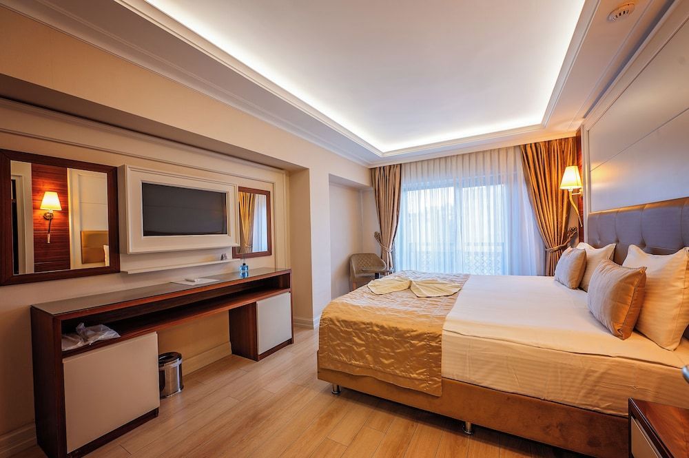Grand Marcello Hotel & SPA 1