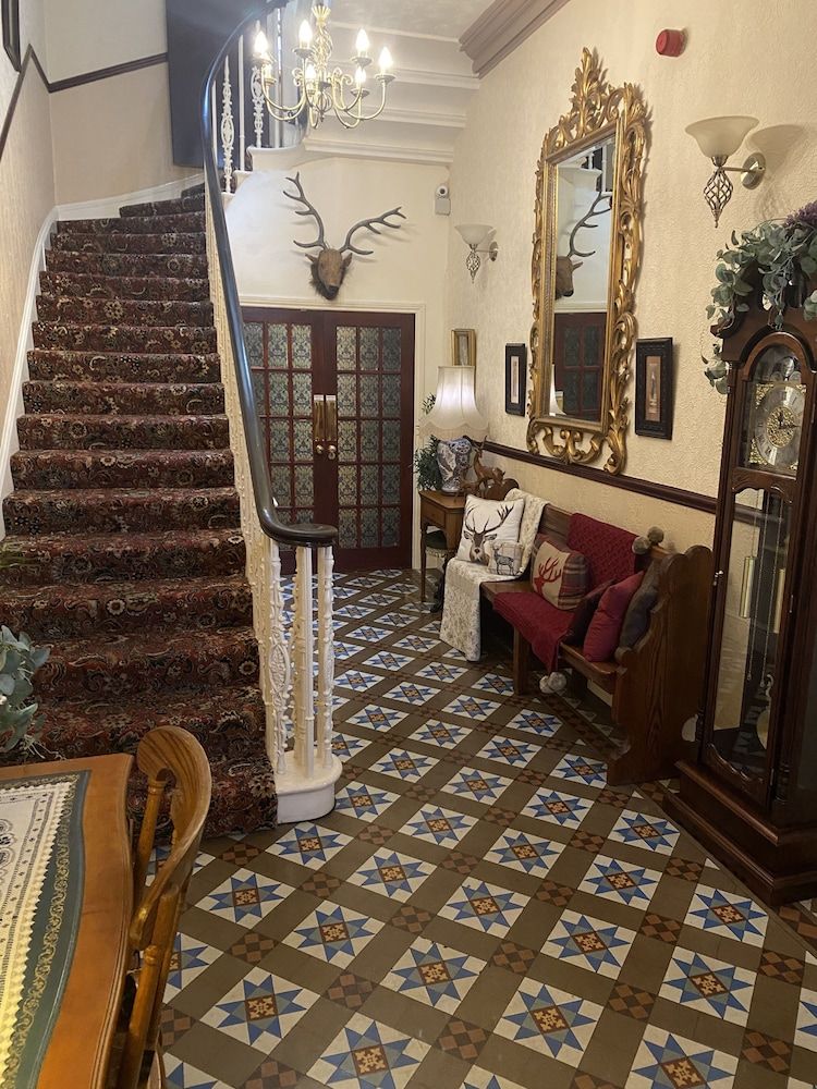 Cornerways Guest House 2