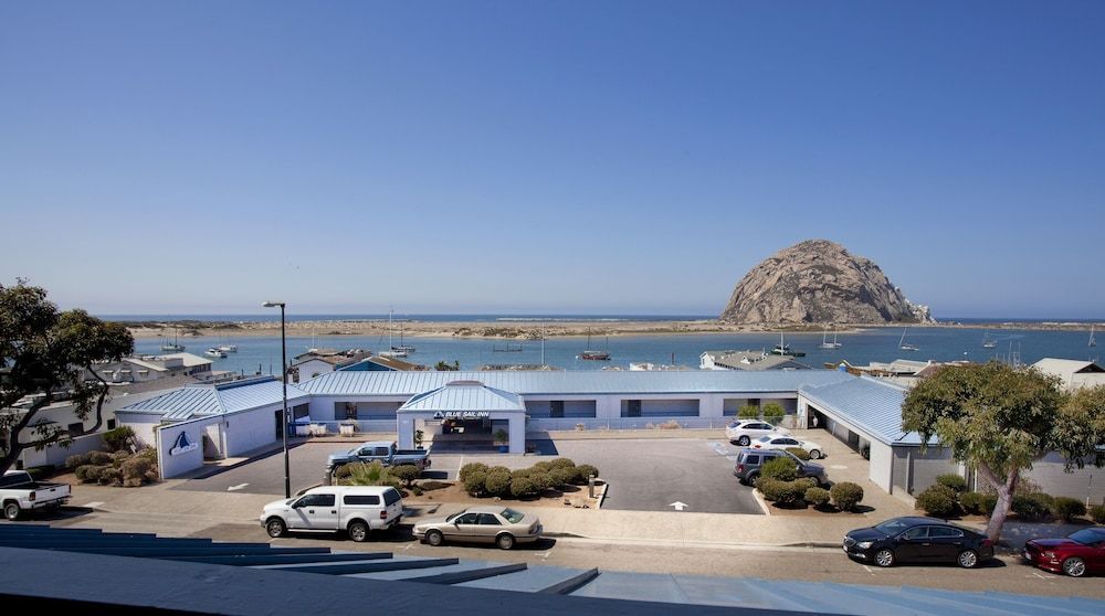 Blue Sail Inn 1