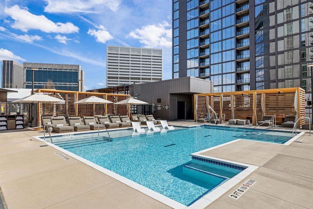 Hotel Phoenix Atlanta 1