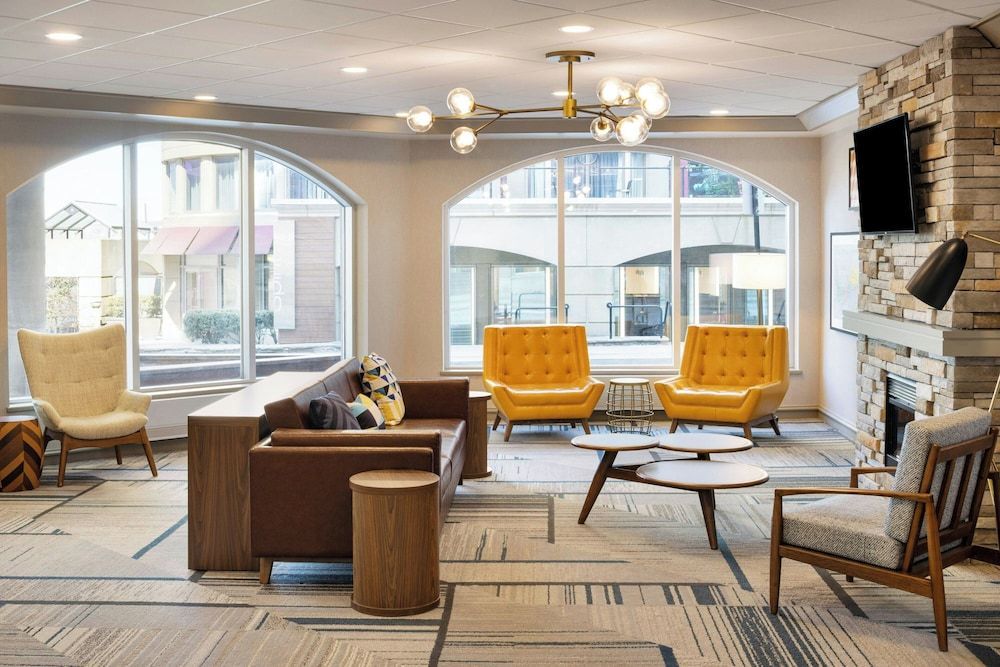 Four Points by Sheraton Halifax 2