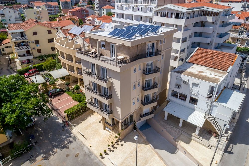 Al Mare apartments Budva 1