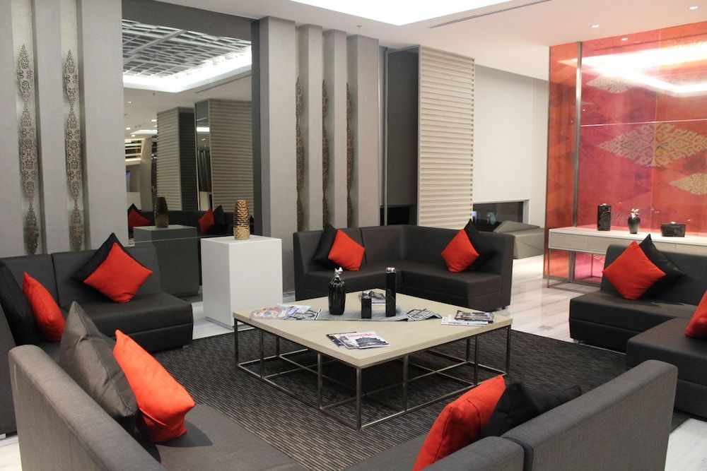 FOX Hotel Pekanbaru 1