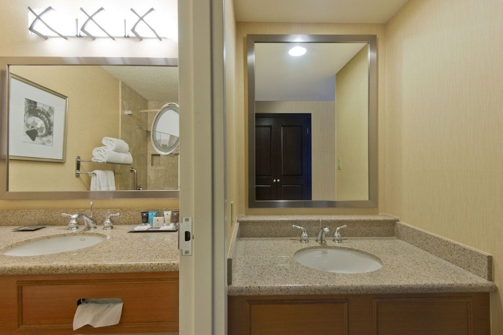 Crowne Plaza ALBUQUERQUE by IHG 2