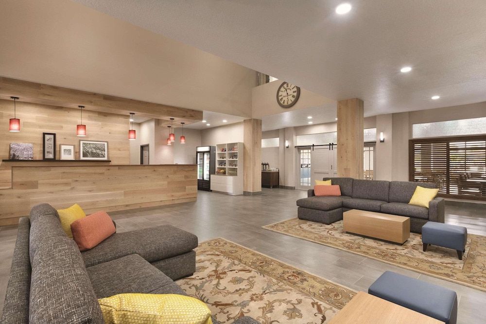 Country Inn & Suites by Radisson, RJ Stadium - Tampa Airport East 2