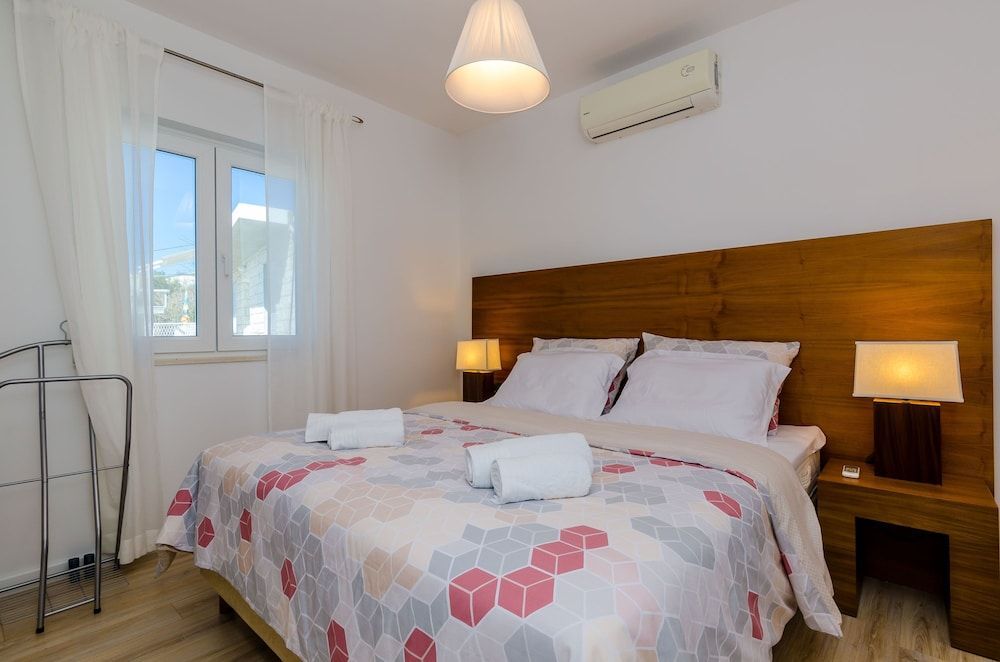 Apartments Knego 1