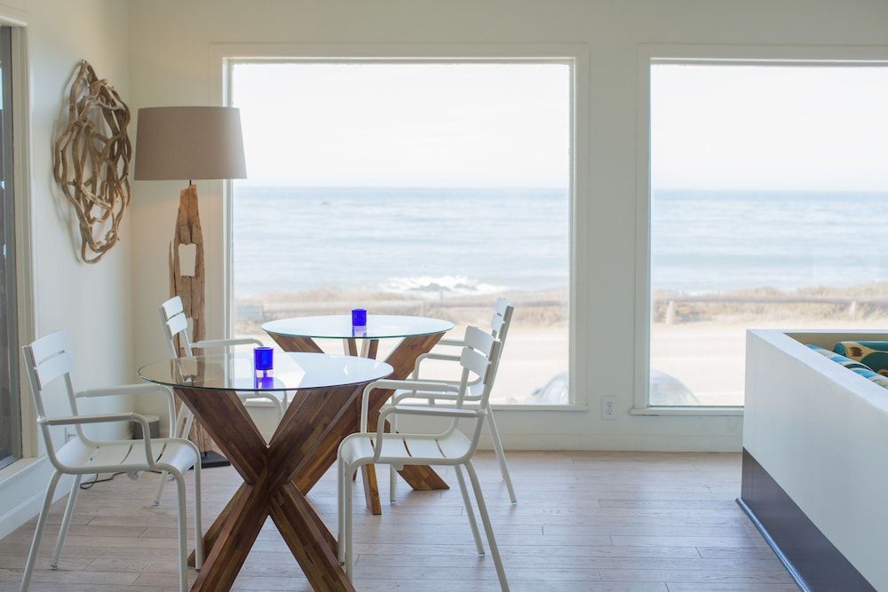 Cambria Beach Lodge 1