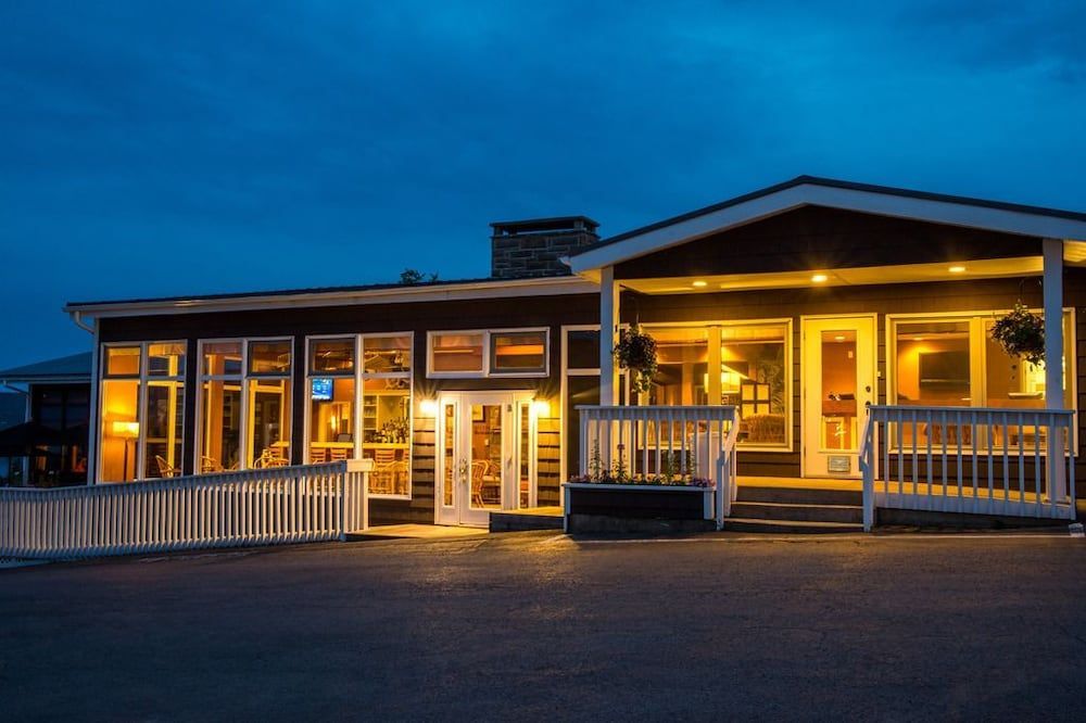Silver Dart Lodge 1