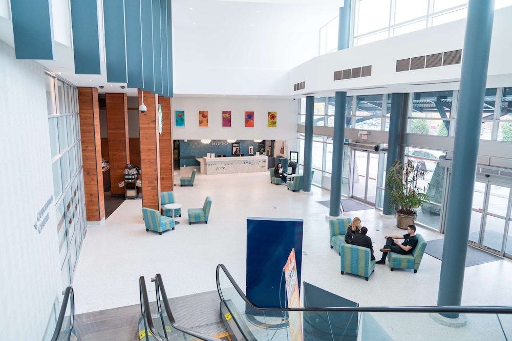 Coast Langley City Hotel & Convention Centre 1