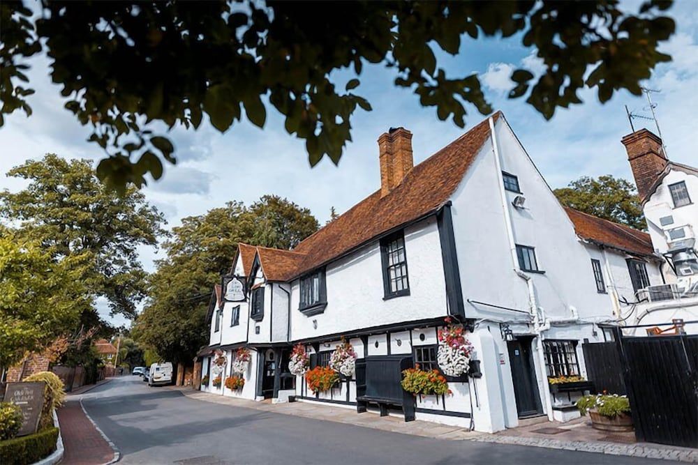 The Olde Bell, BW Signature Collection - FREE PARKING 1