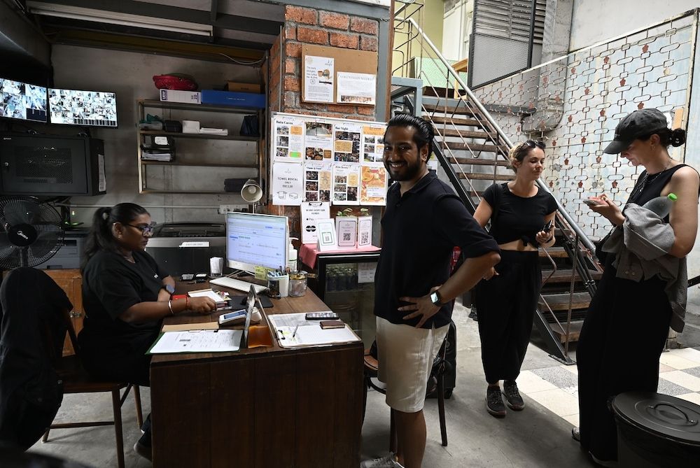 Chinatown Hostel by Mingle - Rooftop Private Jacuzzi with Bar 2