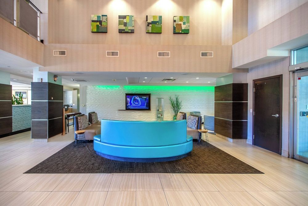 Holiday Inn & Suites SCOTTSDALE NORTH - AIRPARK by IHG 2