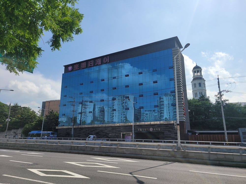 Hotel TJ 1