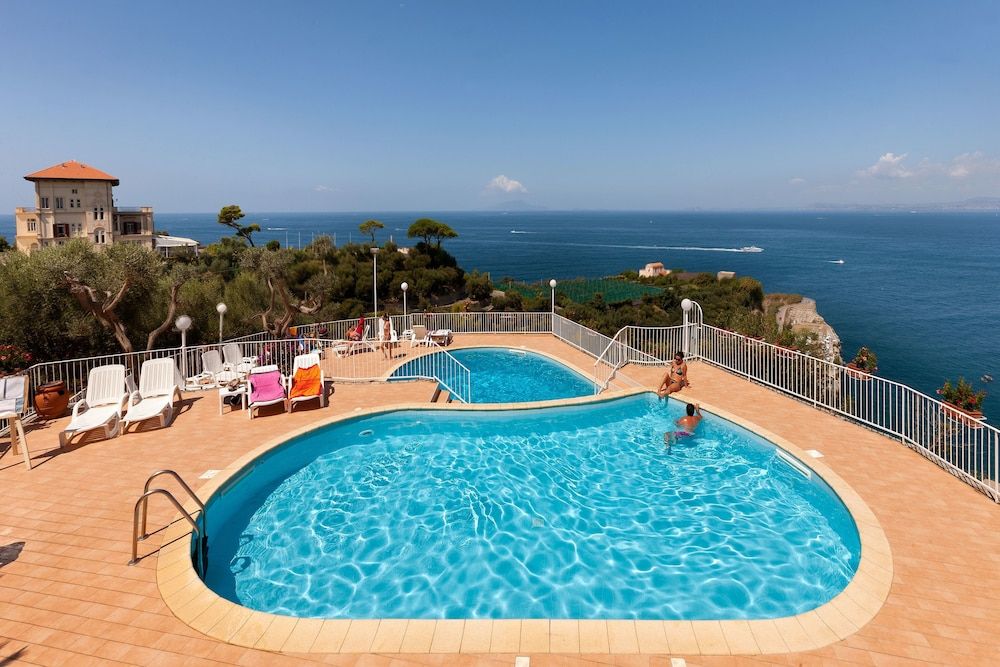 Villaggio Villa Lubrense 1