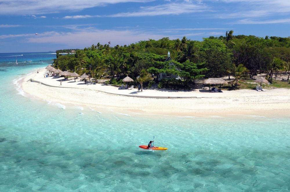 Nakelo Treasure Island Resort & Spa 1