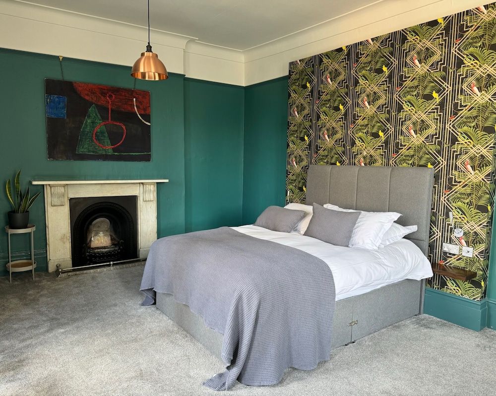 The Crown Rooms 2