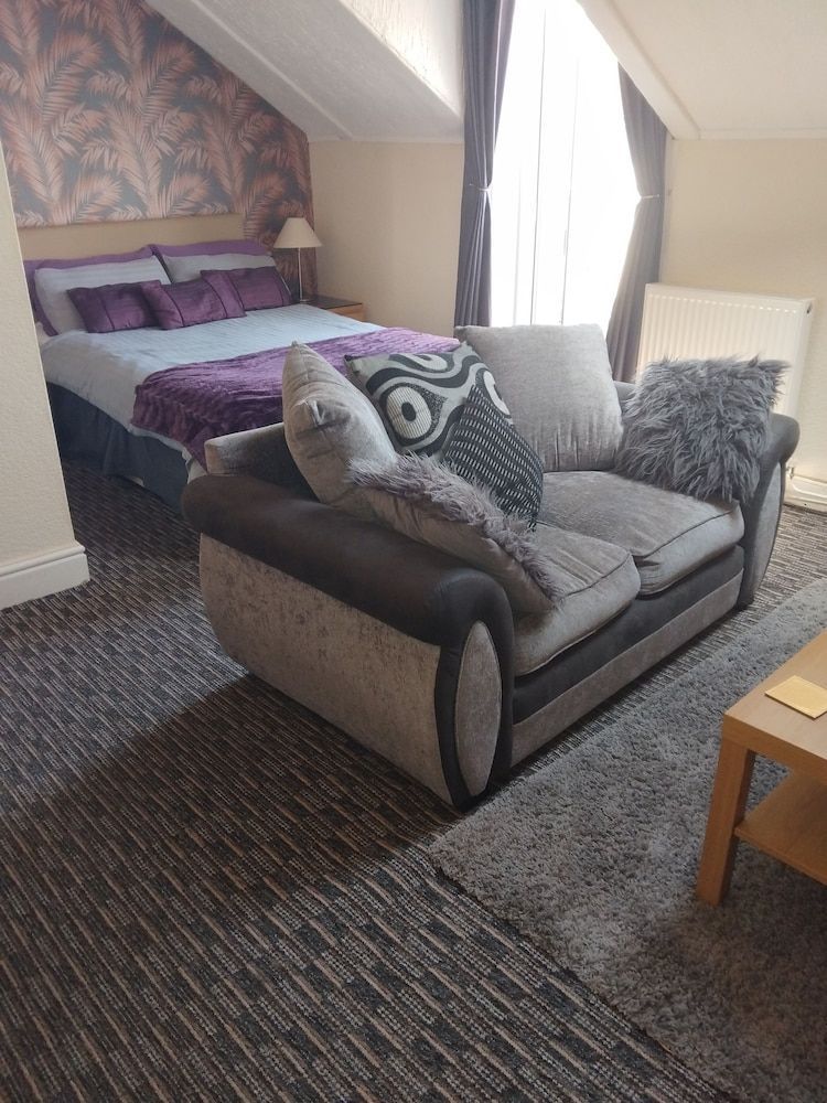 Ash Lea Hotel 2