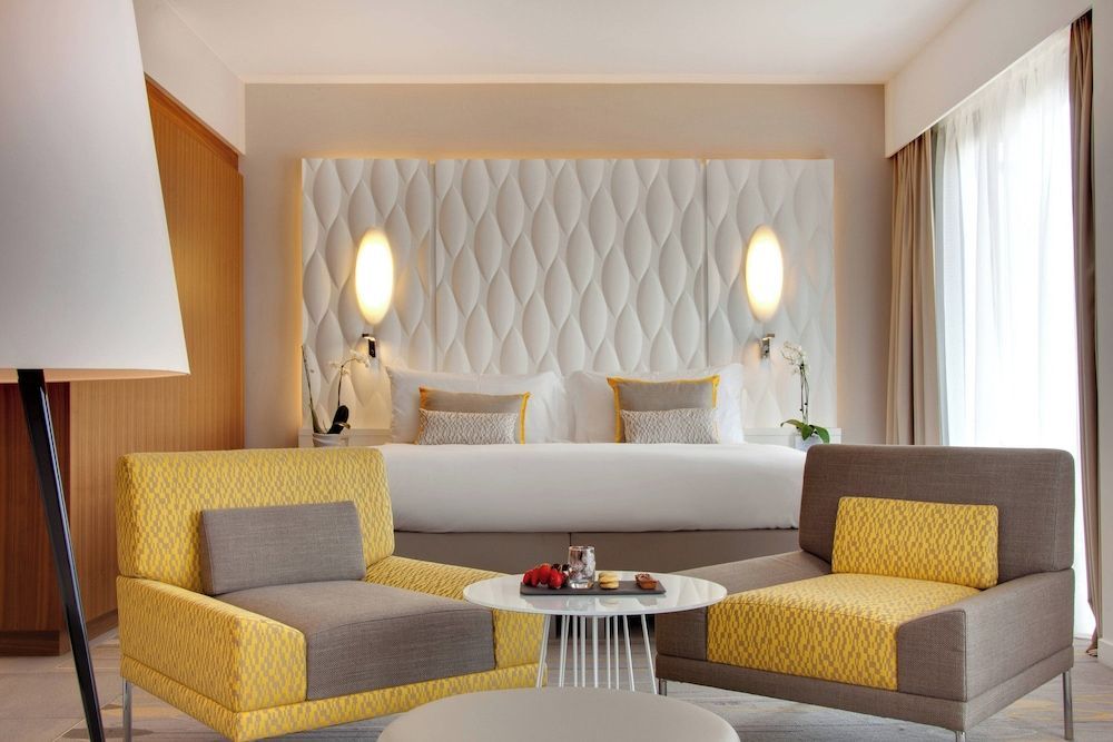 Renaissance Aix-en-Provence Hotel 1