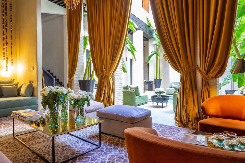 Riad Tajania 2