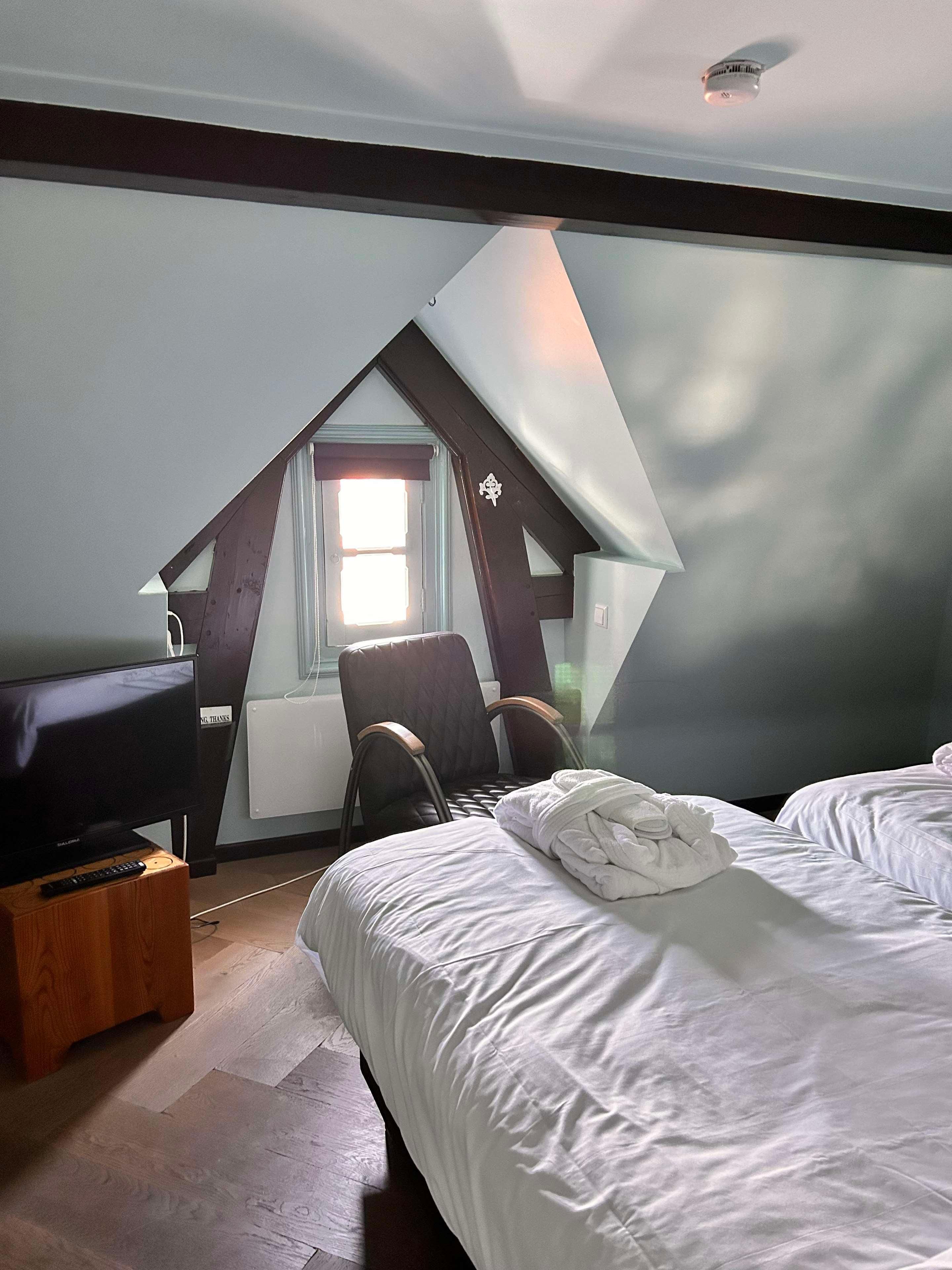 Hotel Rauw aan de Kade 1