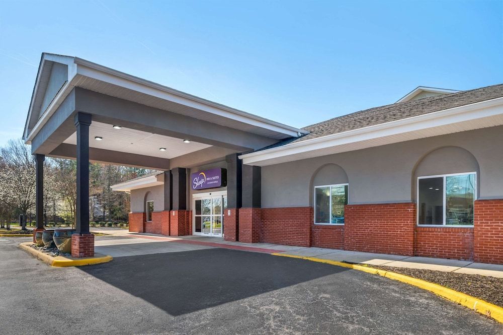 Sleep Inn & Suites Newport News City Center Area 1