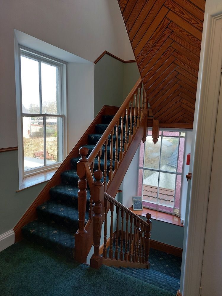 Eddlewood Guest House 2