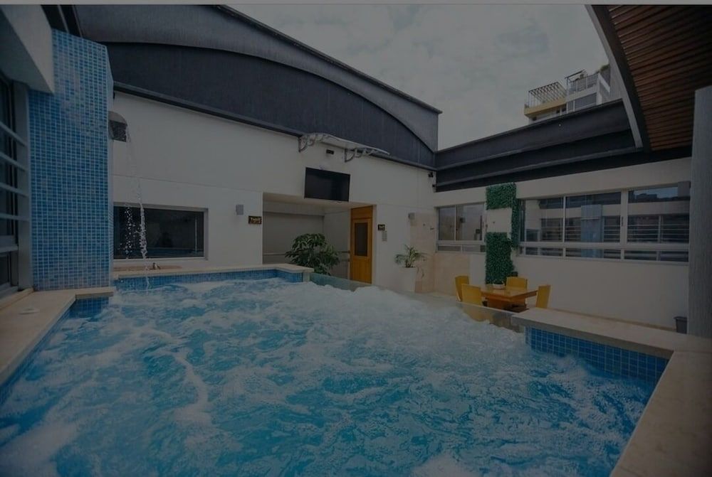Hotel Madeiro 1