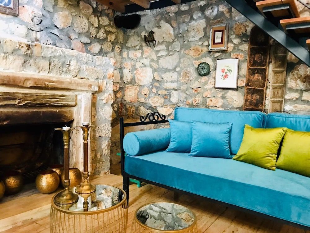 Kale Lodge - Adult Only + 15 2