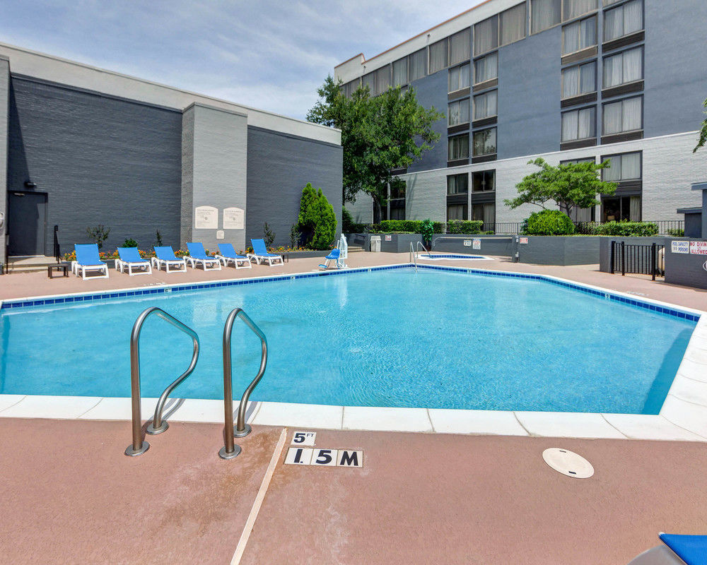 COMFORT INN & SUITES PLANO EAST 2