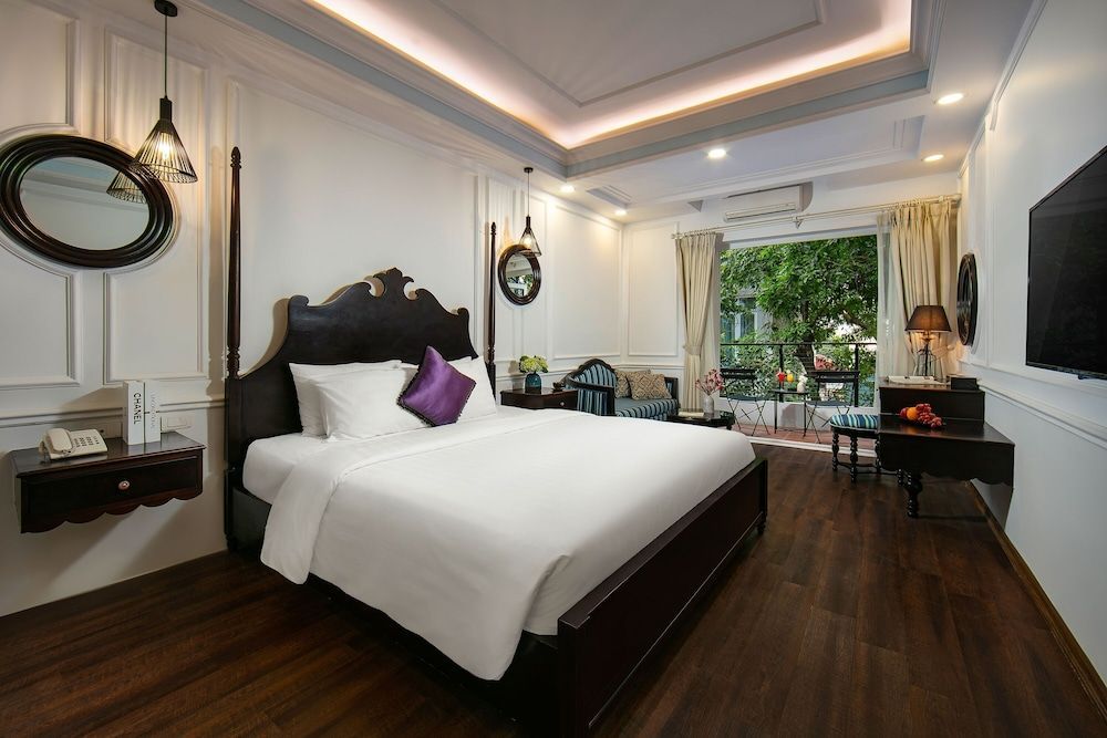 San Boutique Hotel & Travel 1