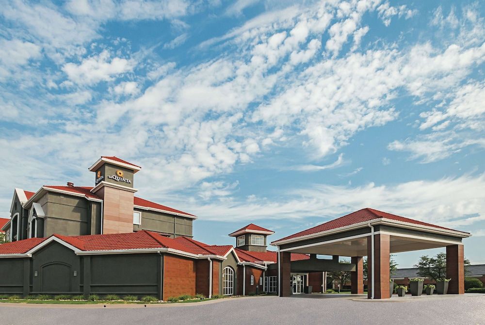 La Quinta by Wyndham Fort Worth City View 1