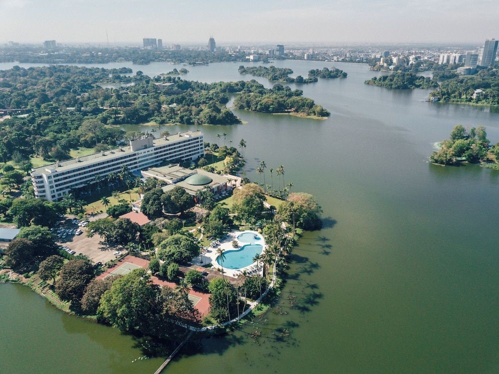 Inya Lake Hotel Yangon 1