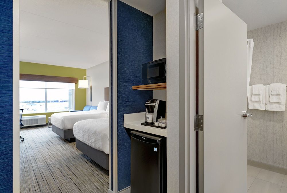 Holiday Inn Express & Suites PORT ELGIN by IHG 2