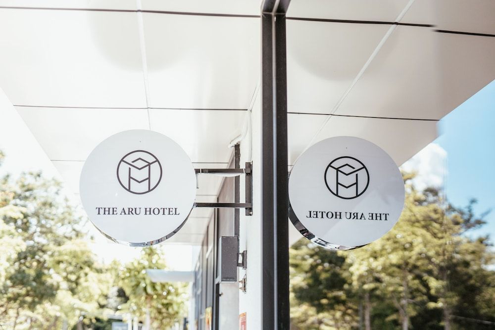 The Aru Hotel, Aru Suites by Ayuhouz 1