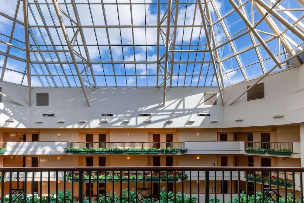 Wyndham Grand Oklahoma City Downtown 2