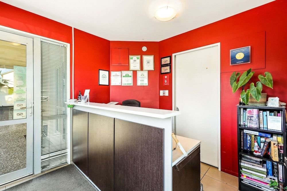 Quality Suites Amore 2
