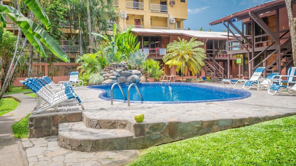 Hotel Los Ranchos 1