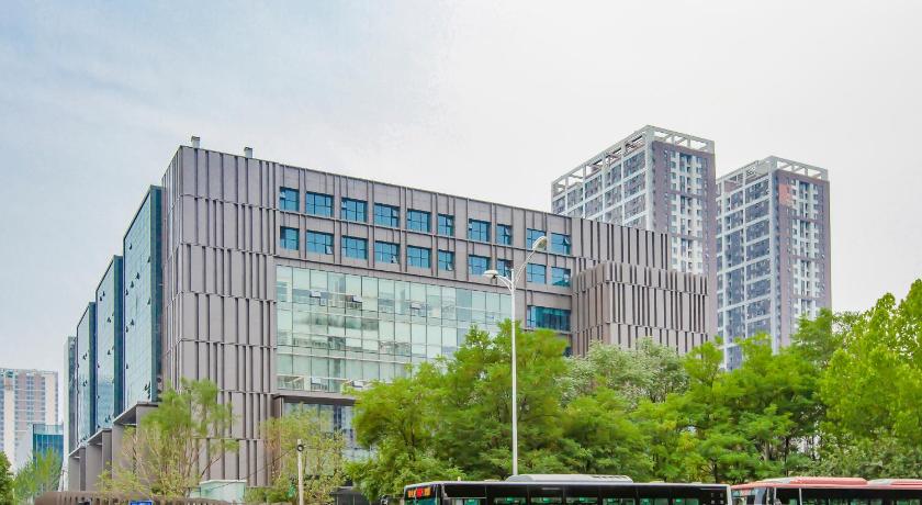 7 Days Premium Wangjing 1
