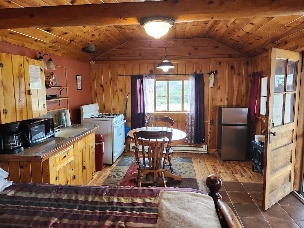 Winmar Cabins 2