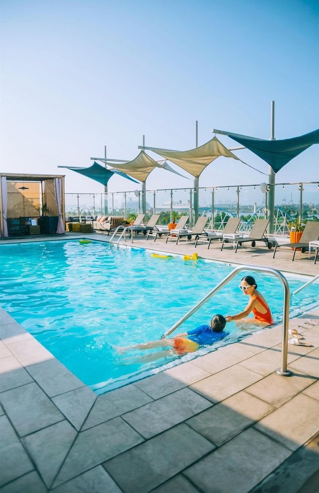 Hyatt Centric the Pike Long Beach 1