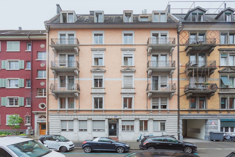 VISIONAPARTMENTS Albertstrasse - self check-in 1