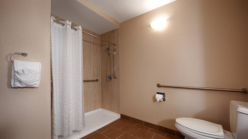 BEST WESTERN TRUMAN INN 1
