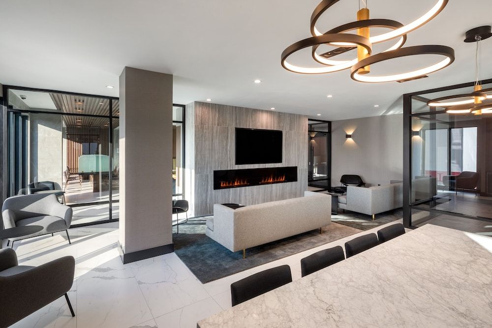 Global Luxury Suites at The Arches 2